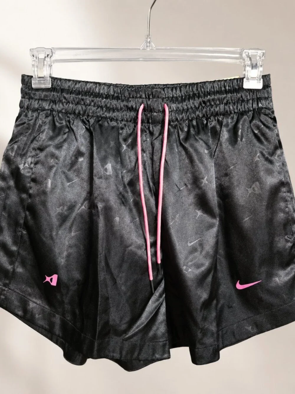 Nike HM7710-010 Black Satin Basketball Shorts Pink Swoosh Women’s M NWT - Picture 8 of 10